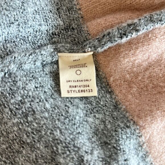 NWT Hem and Thread Women’s Coat - Picture 7 of 8